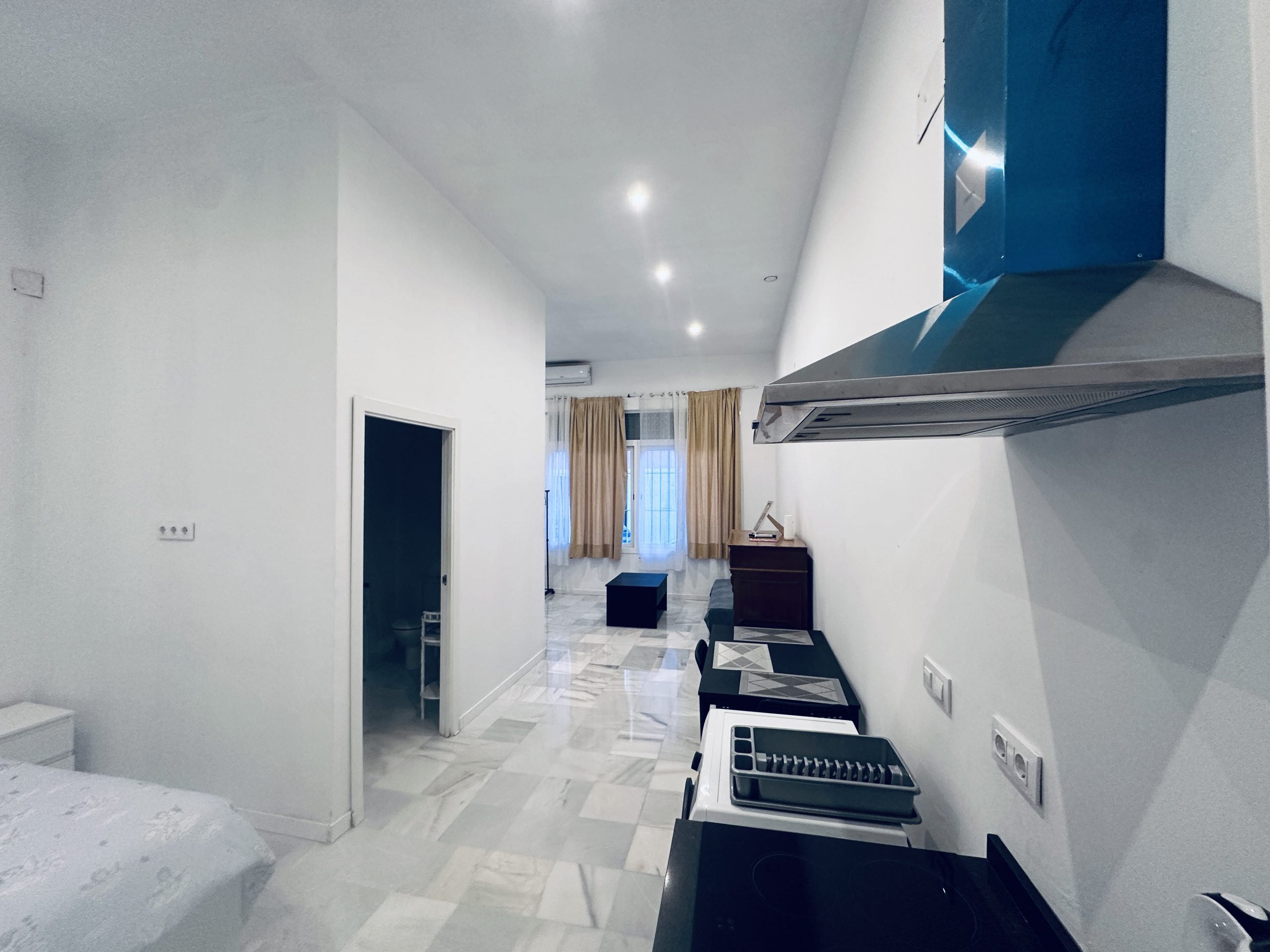 Vista general con cocina del Apartamento 3 de Lofts Escala